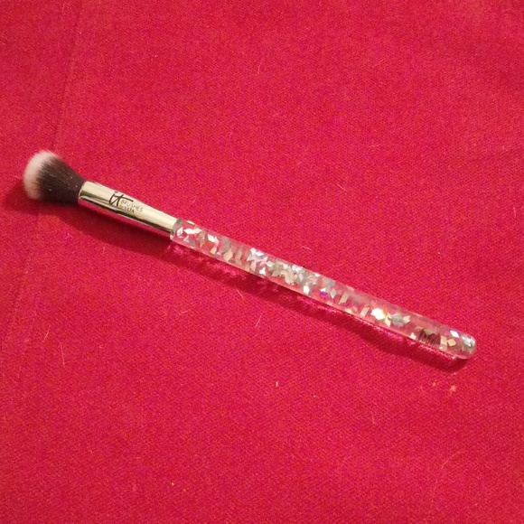 IT COSMETICS MAKEUP BRUSHES FOR ULTA - Picture 4 of 4